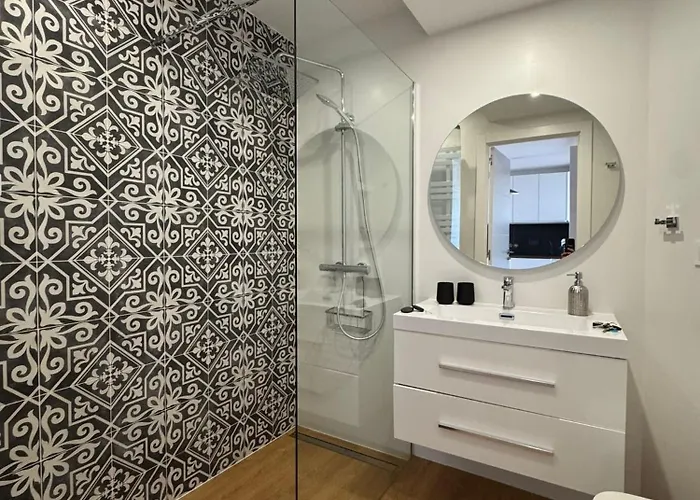 Apartment New With Sea View - Casa Mosaic